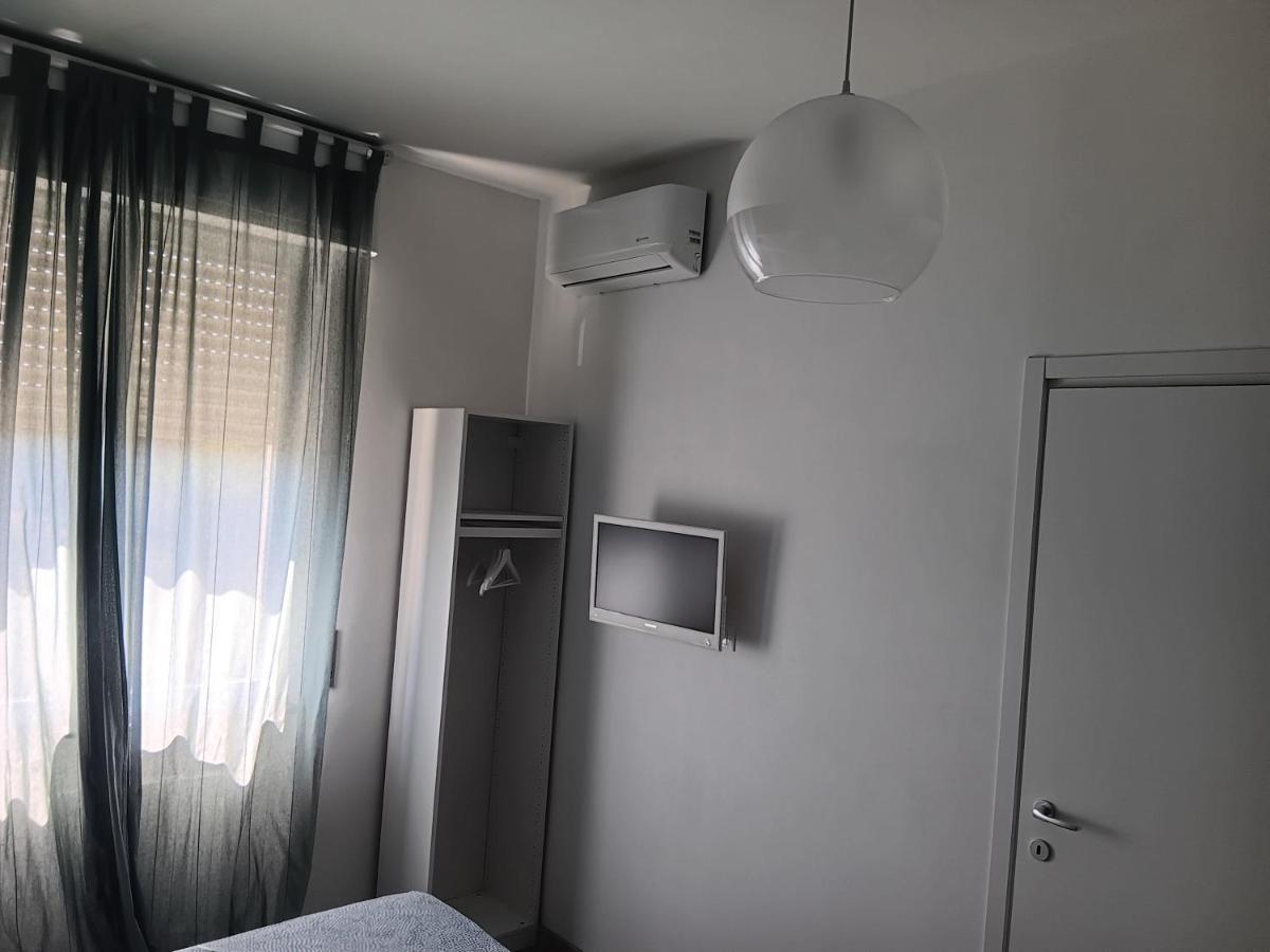 Accademia Rooms Livorno Luaran gambar